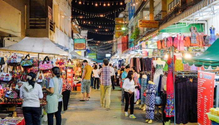 Day 2 & 3: Shopping and Local Experiences In Bangkok